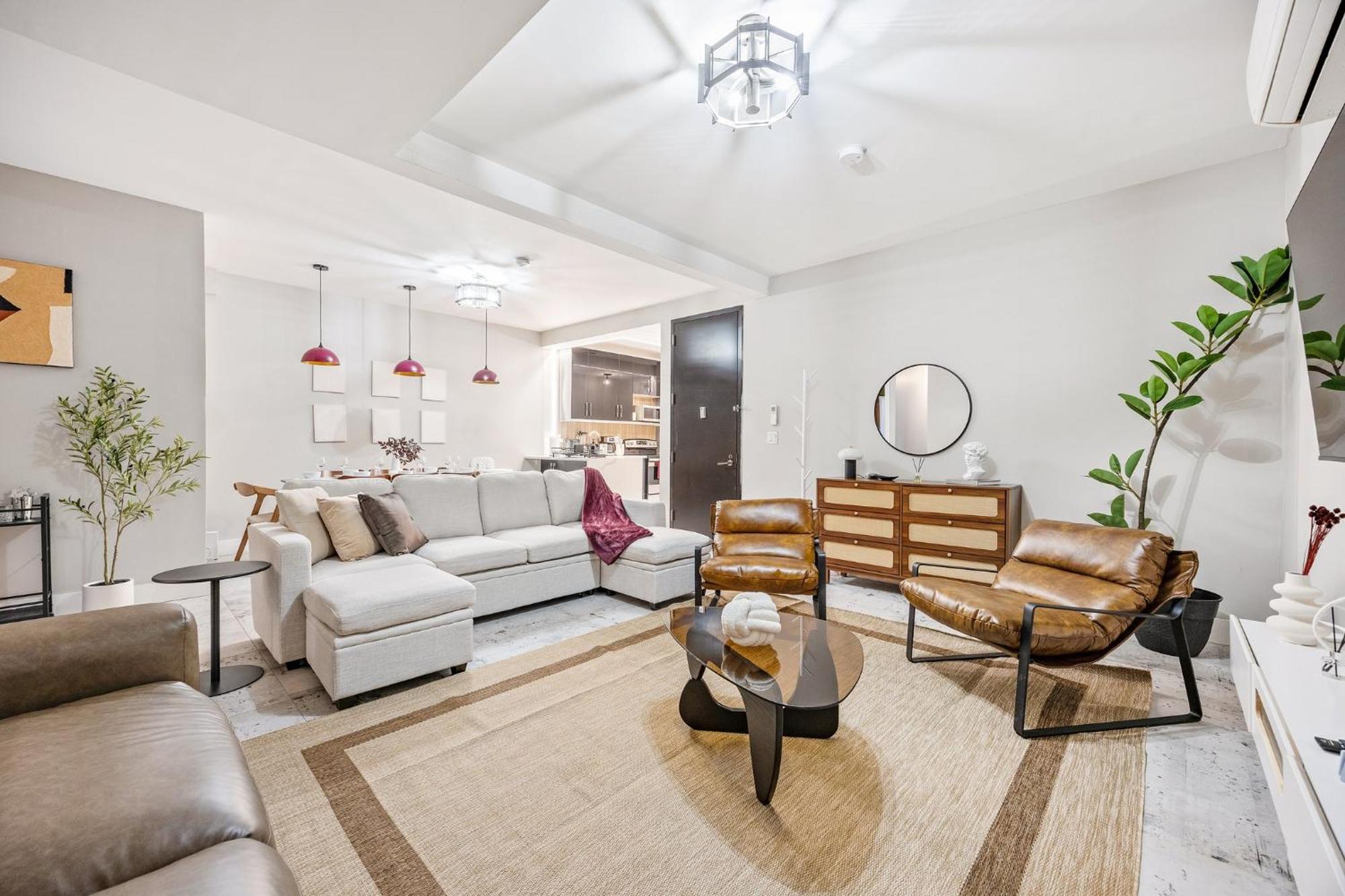 Pangsapuri Mid-century 5br And 5 Baths W Ps5 & Laundry